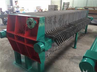 鑄鐵板框壓濾機(jī)